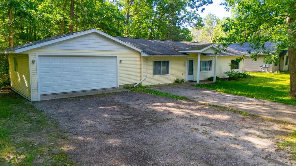 103 Marigold Lane, Houghton Lake
