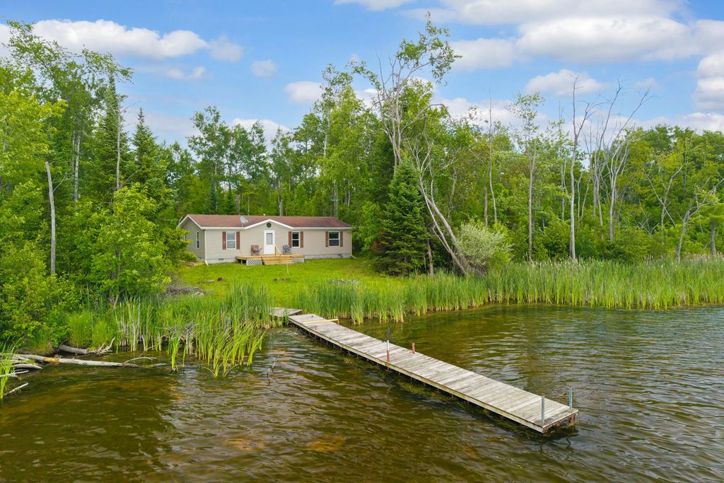 17201 Fox Run Lane, Lachine