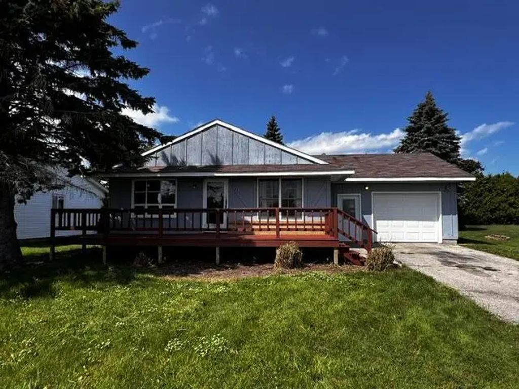 116 Byron Street, Cheboygan