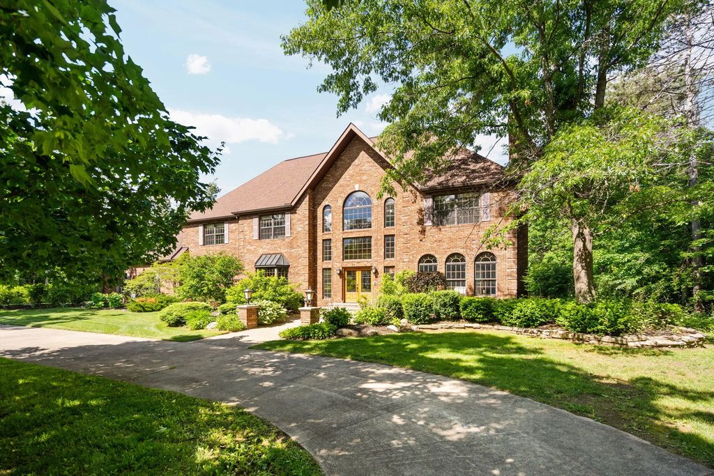 750 Woodcrest Drive, Gaylord