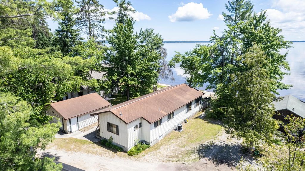 325 S Black River Road, Onaway