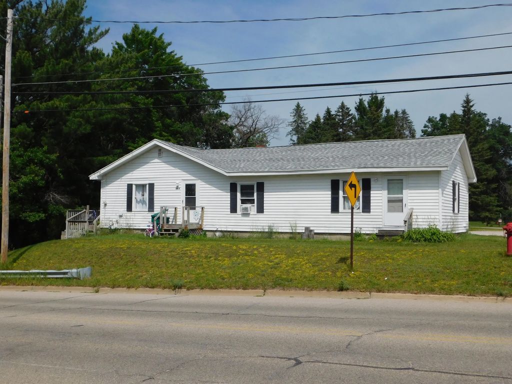 101 Milltown Court, Grayling