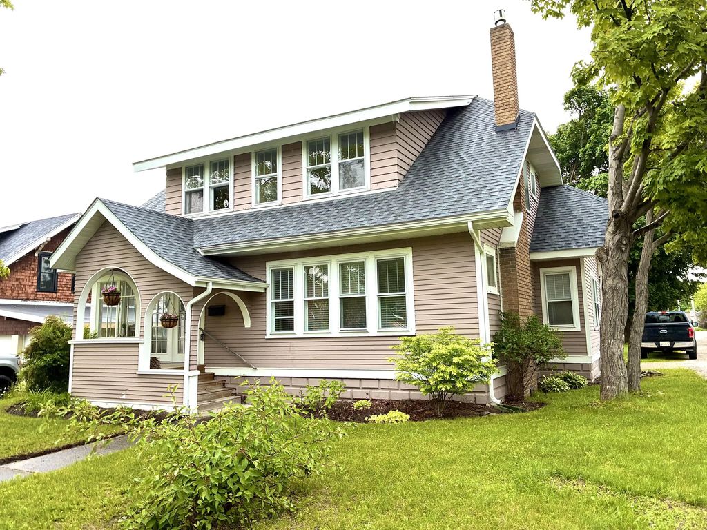 239 W Michigan Avenue, Rogers City