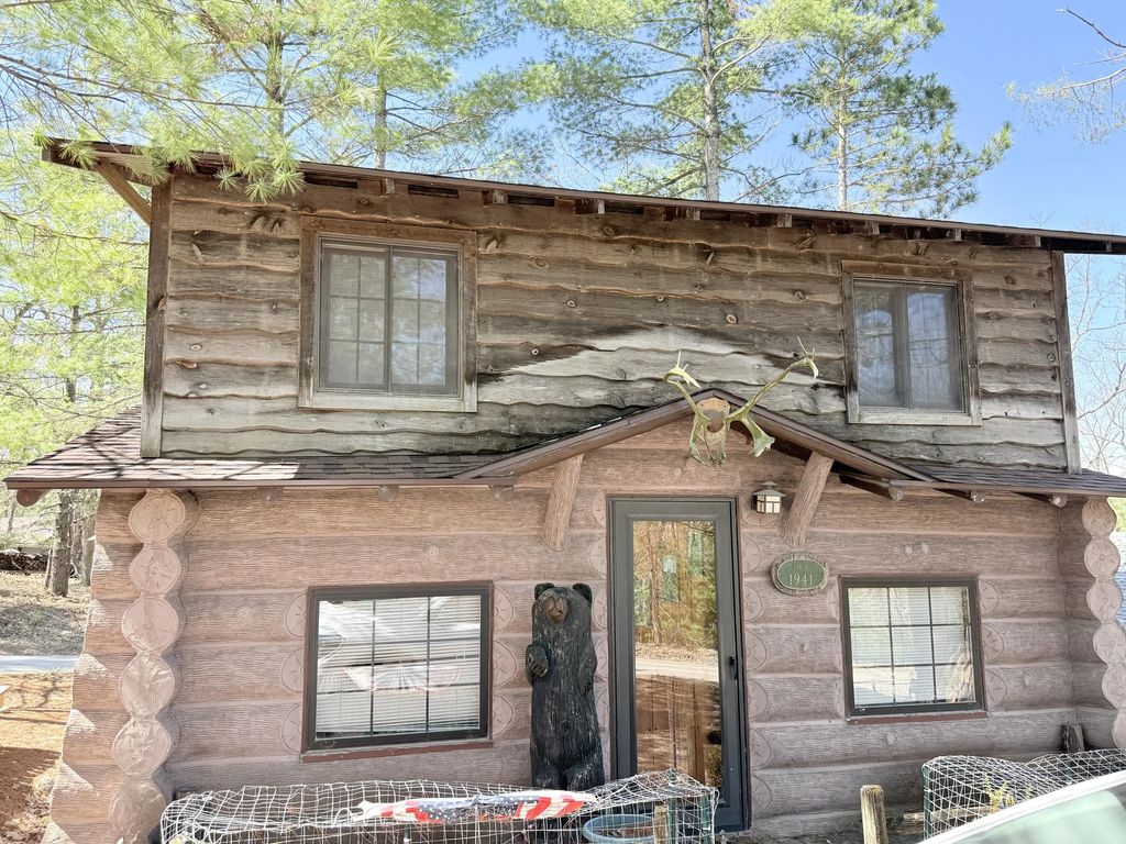 24040 Ranch House Trail, Atlanta