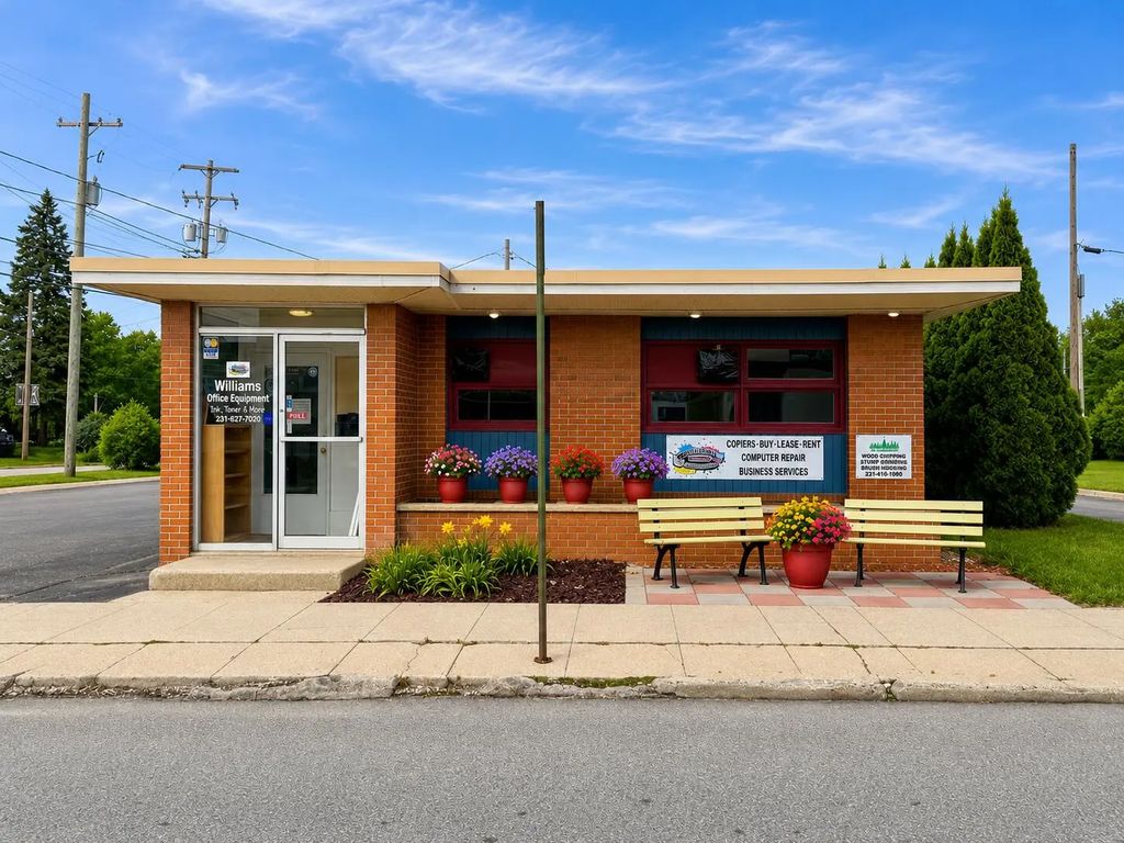 312 W Elm Street, Cheboygan
