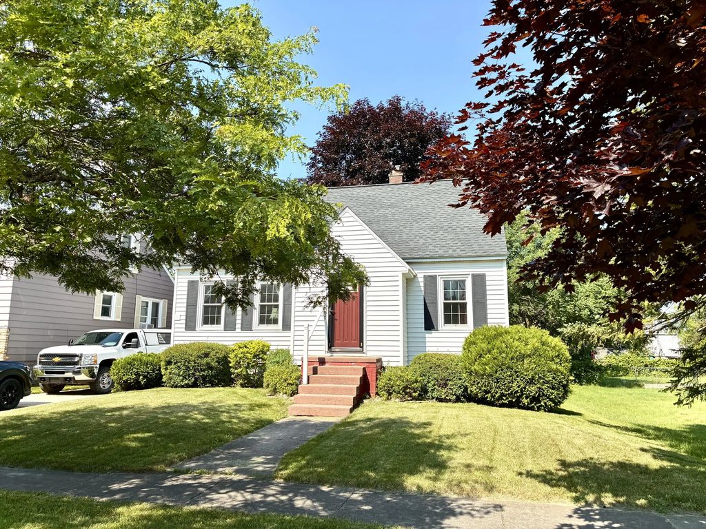 215 Potter Street, Alpena
