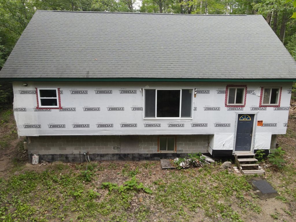 8516 Long Rapids Road, Alpena