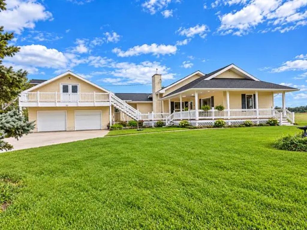 10773 Bartz Road, Hubbard Lake