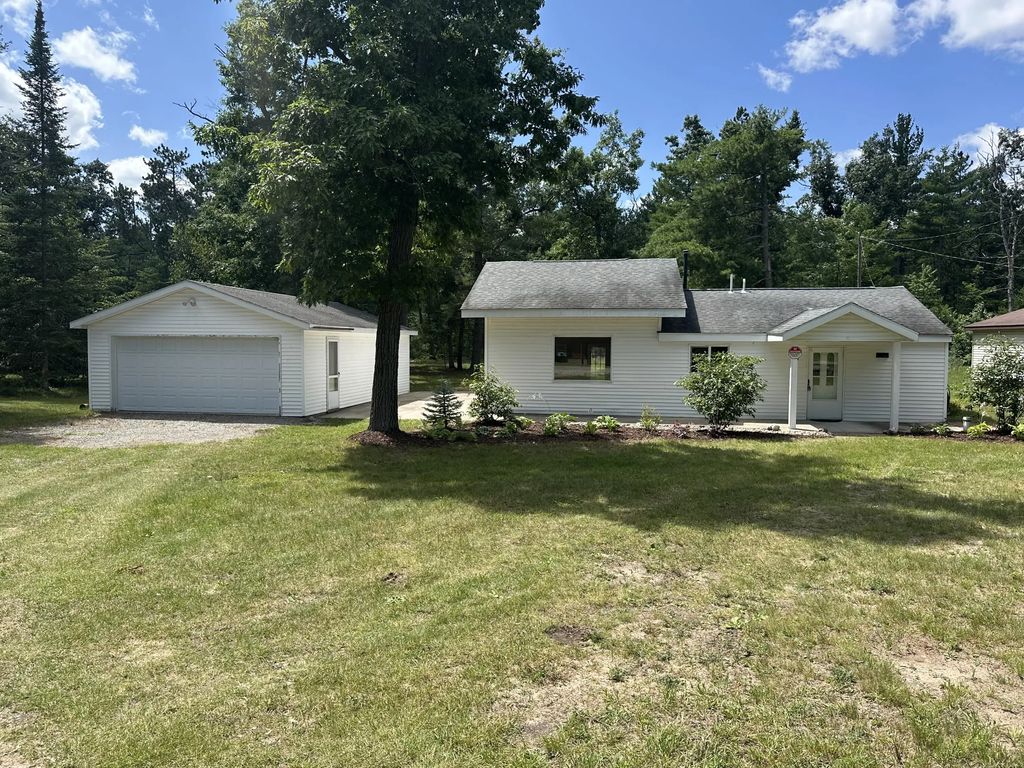 2704 Big Antler Road, Lewiston