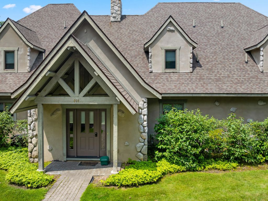 914 Chardonnay Lane, Lewiston
