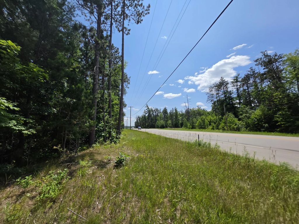 Lots 14-16 N Mount Tom Road, Mio