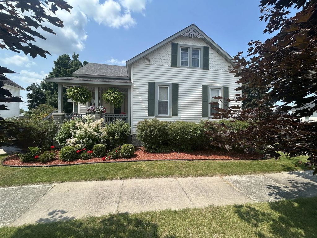 125 Charlotte Street, Alpena