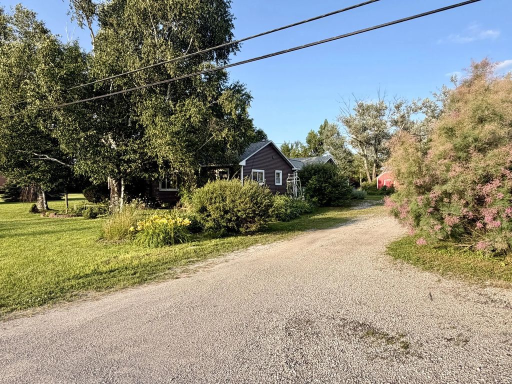 16225 County Road 451, Hillman