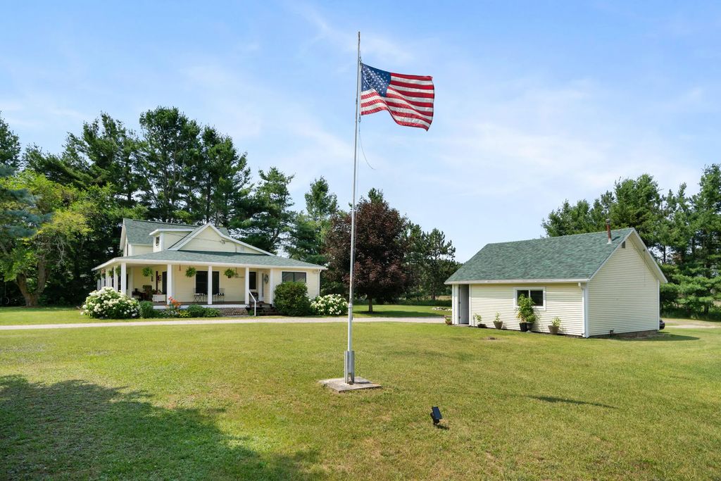 7925 M-68 Highway, Alanson