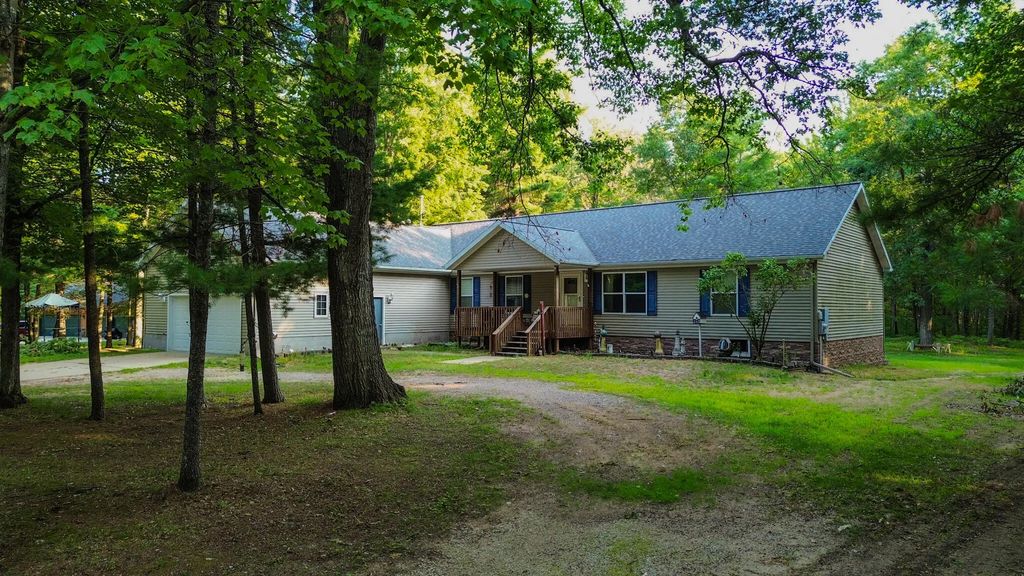 3710 Old Pine Trail, Prudenville
