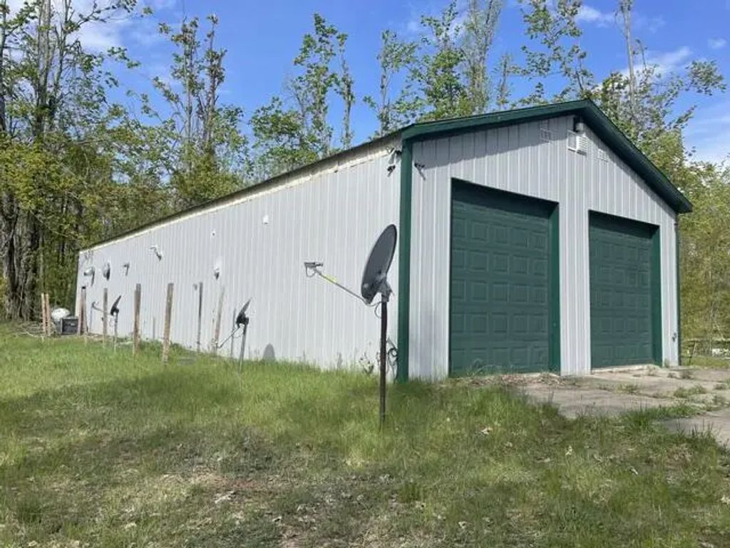 3385 Deer Trail, Gaylord