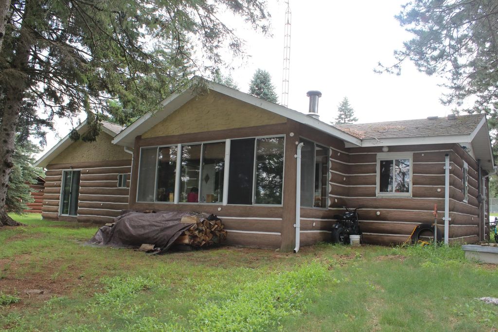 1203 Lakeview Drive, Mio