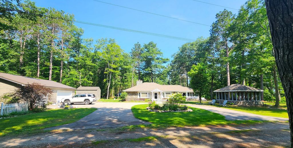 15808 Adventure Lane, Ocqueoc
