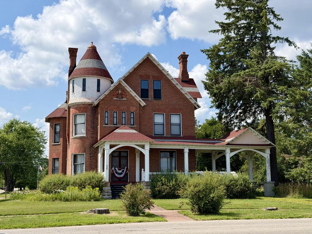 456 S Huron Street, Cheboygan