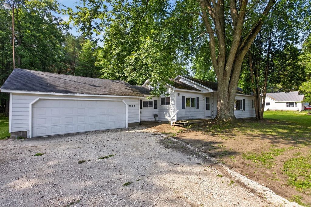 8874 E Pickard Road, Mt. Pleasant