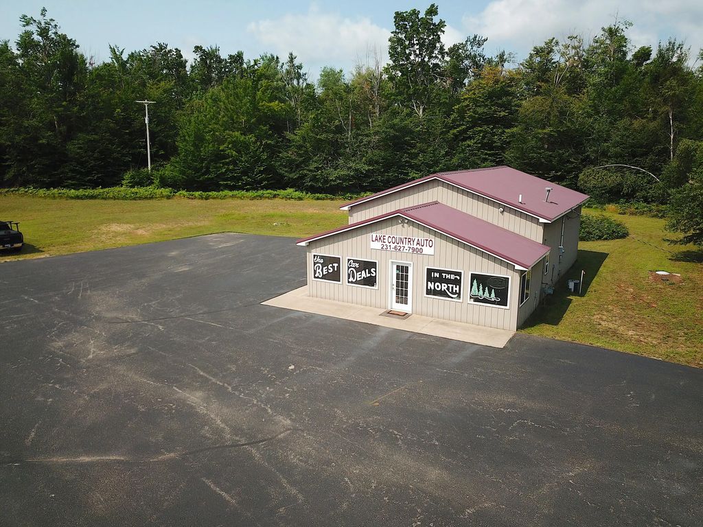 8091 N Straits Highway, Cheboygan