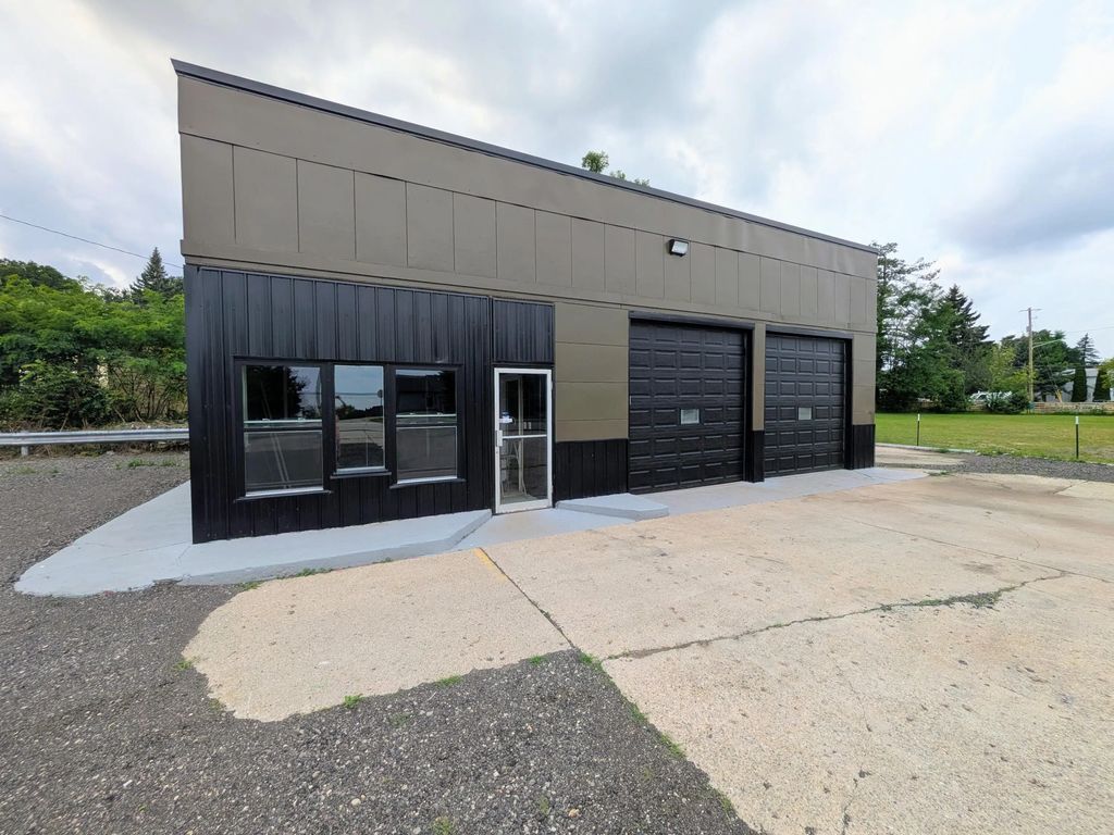 5861 W Houghton Lake Drive, Houghton Lake