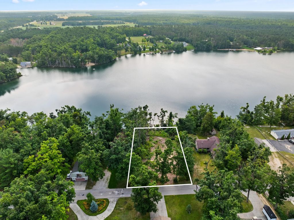2217 W Dixon Lake Drive Lot 16, Gaylord