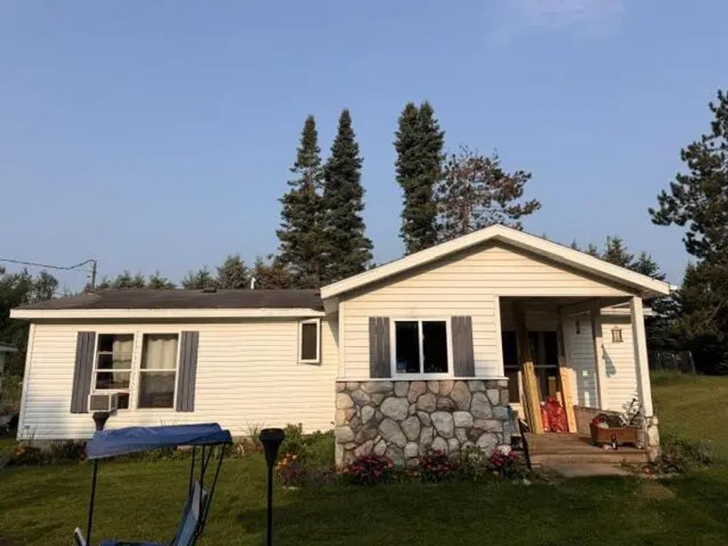 6990 Airport Road, Vanderbilt