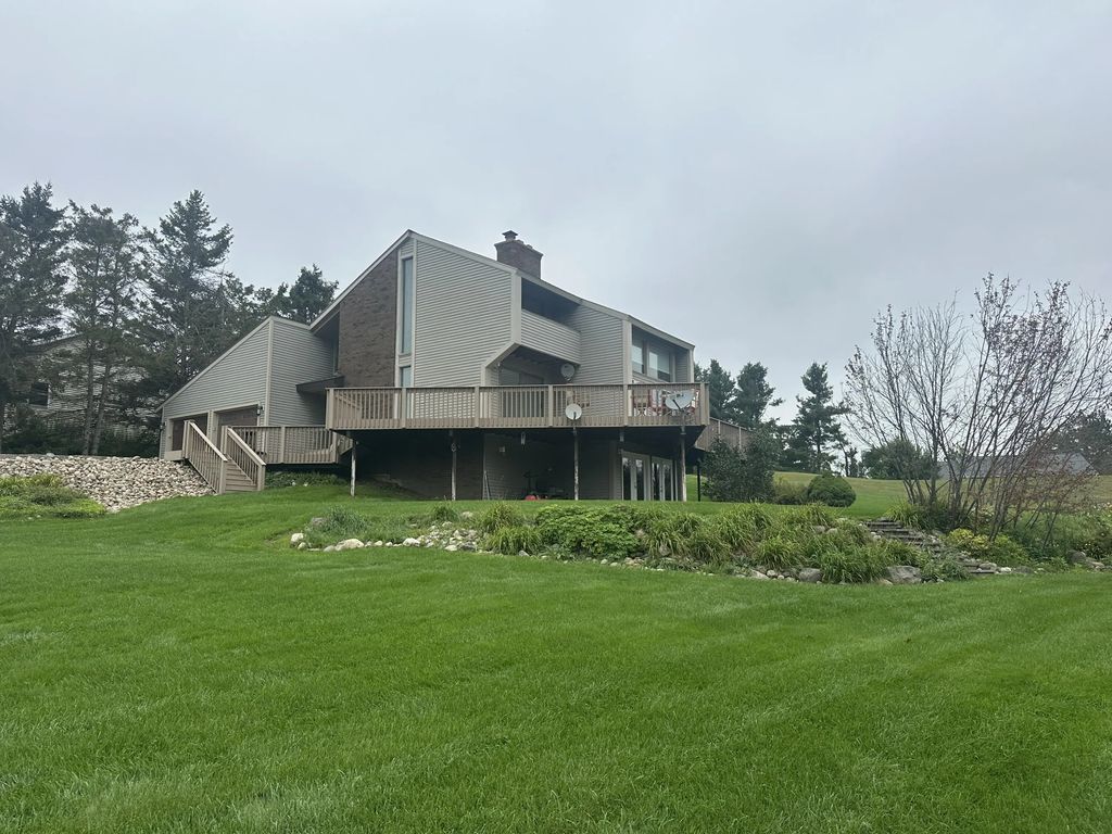 5388 Golfview Lane, Gaylord