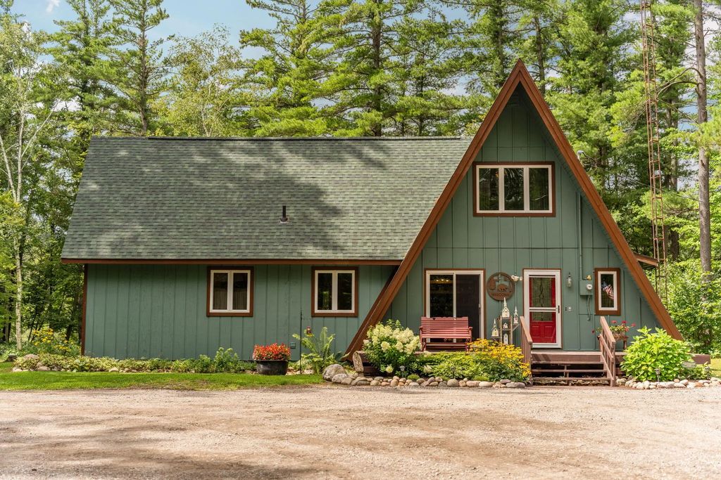 8869 Norsable Pines Trail, Grayling