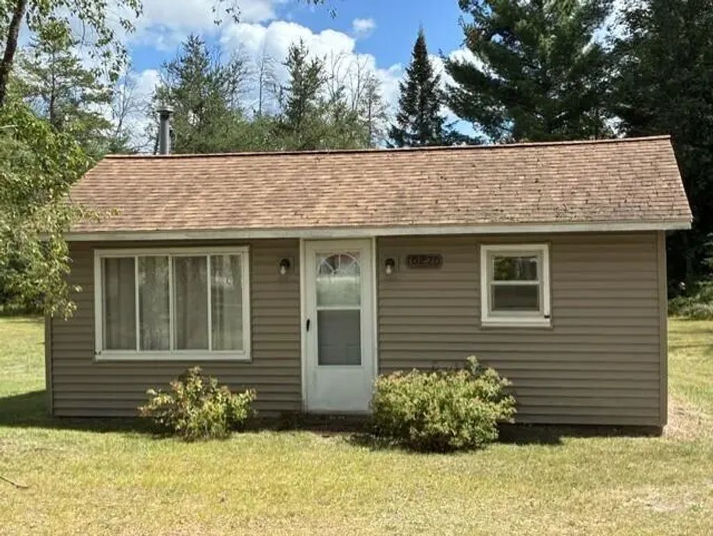 10220 N Finley Lake Avenue, Harrison