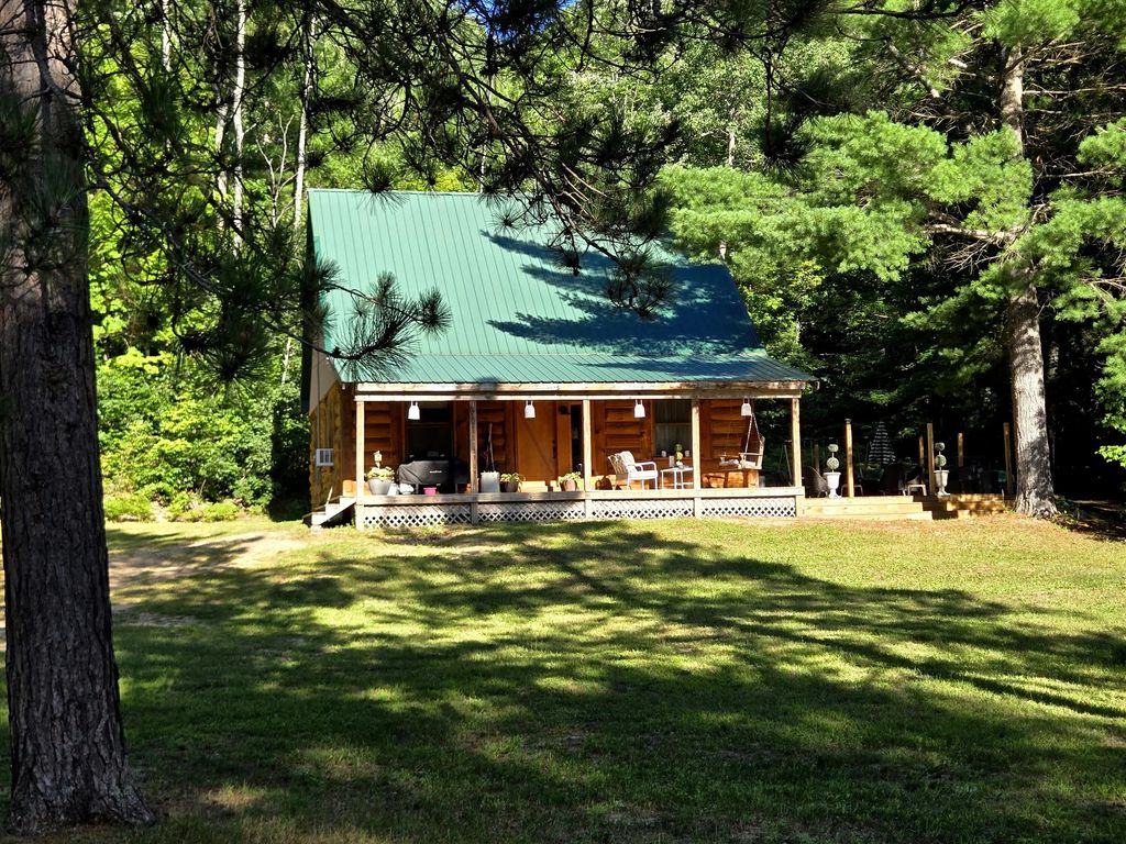 7534 N Old 27, Frederic