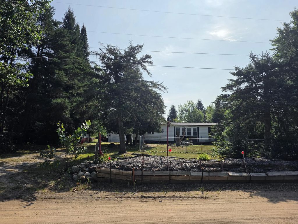 5708 Choctaw Trail, Frederic