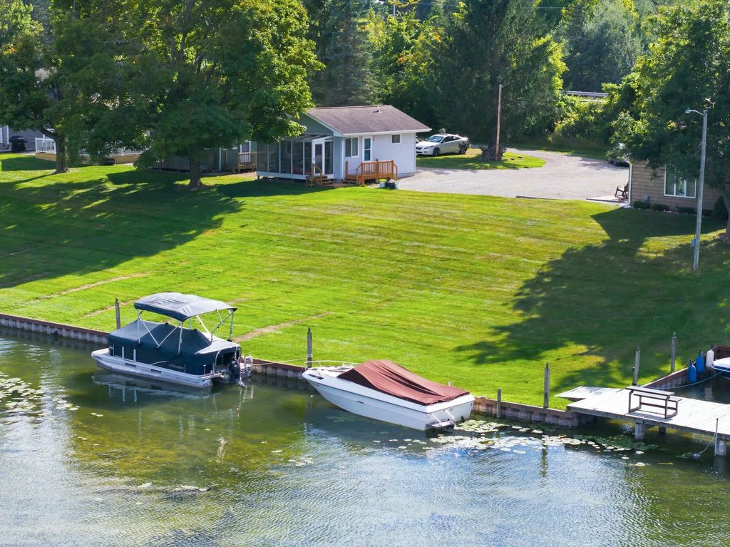 9452 N M-33 Highway #2, Cheboygan