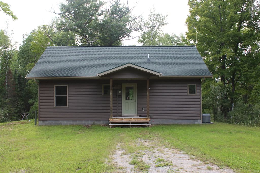 1630 Sanborn Road, Barton City