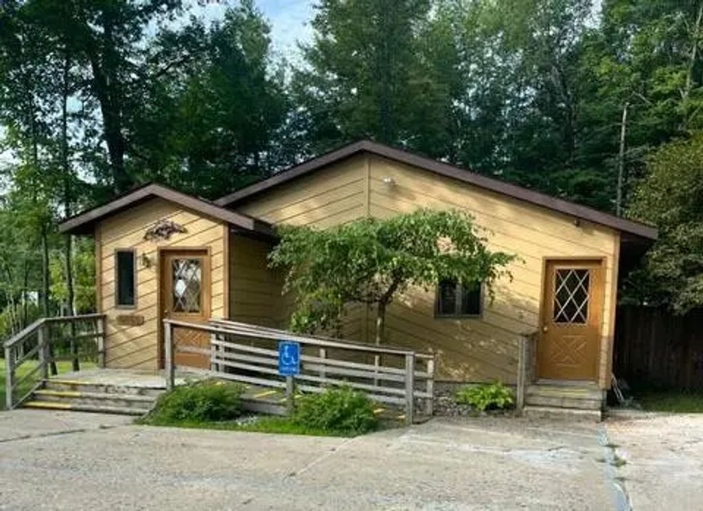 5653 Walker Drive, Grayling