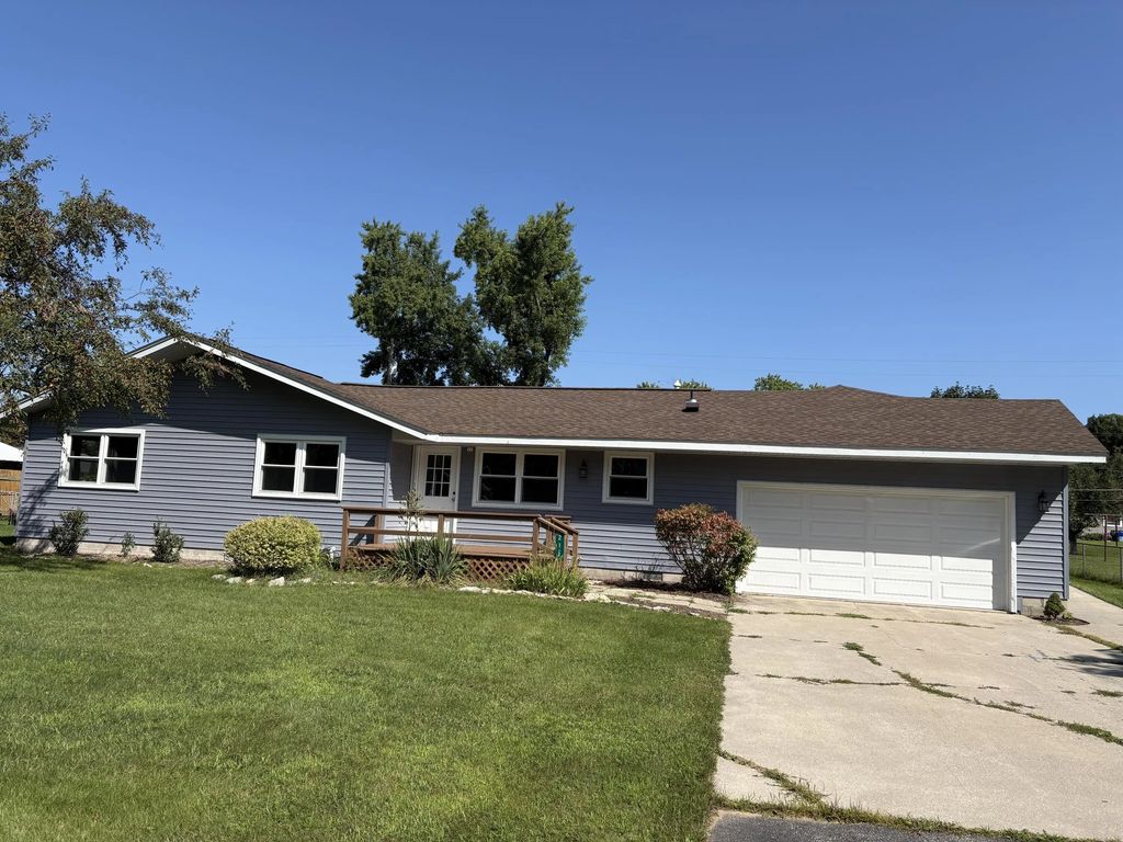 211 Princeton Avenue, Alpena