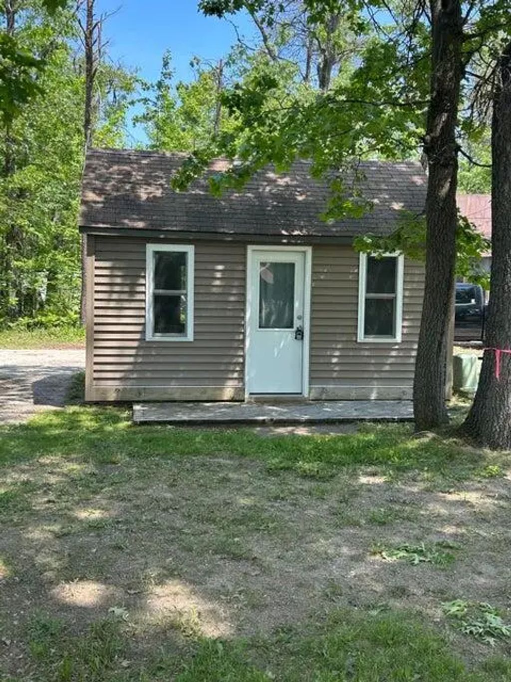 5115 S Straits Highway Cabin 7, Indian River