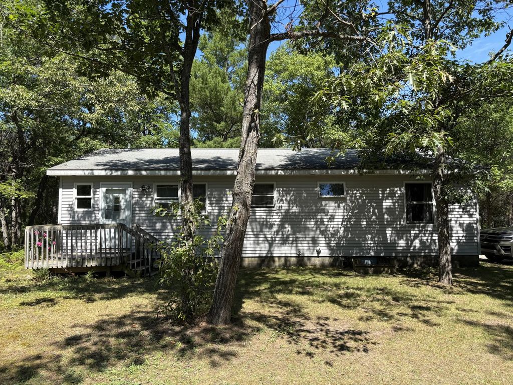 15863 N U.s. 23, Ocqueoc