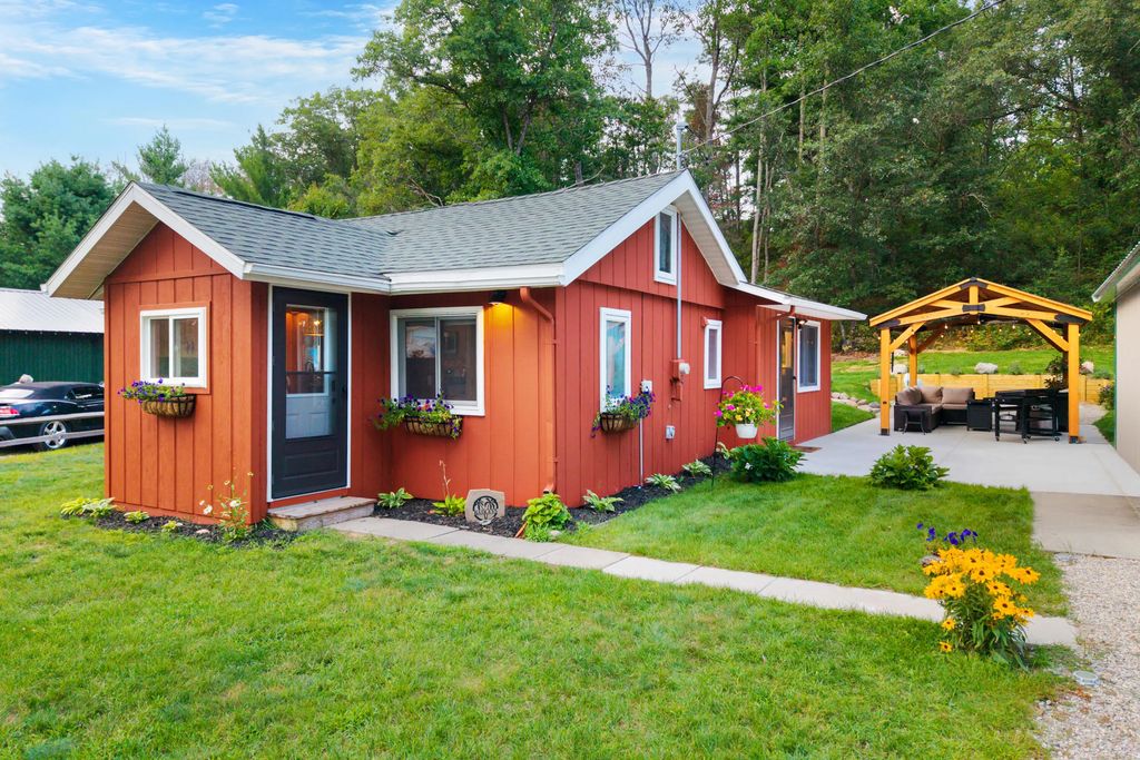 4357 Broughton Drive, Mio