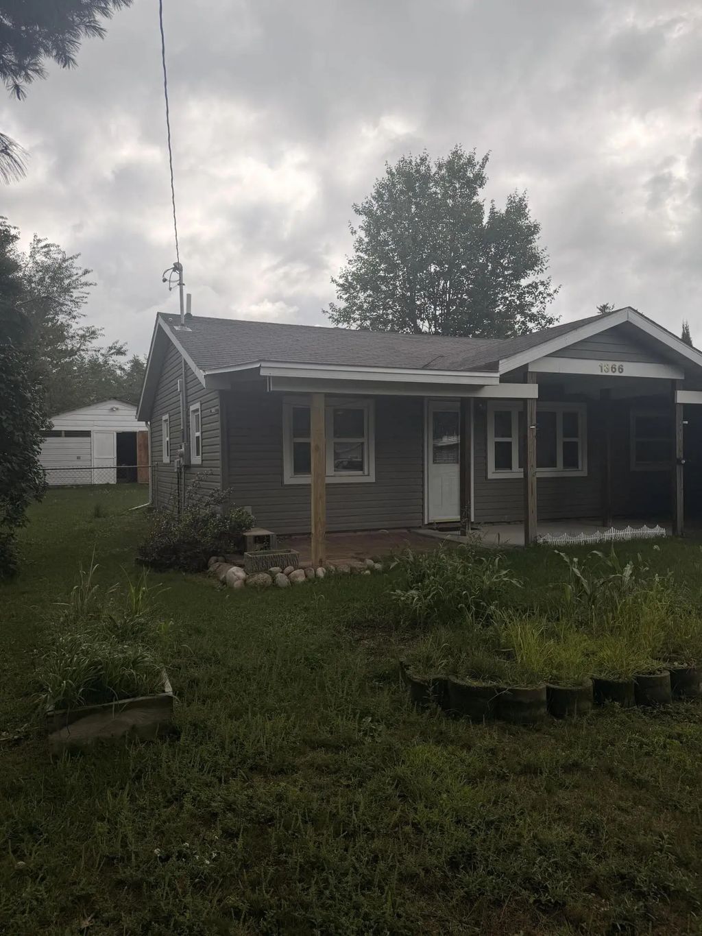 1366 Ontario Road, St. Helen