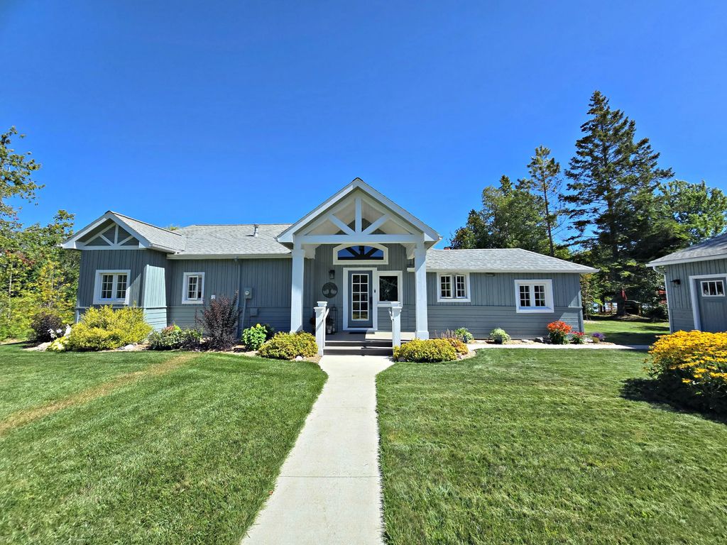 2439 Shore Drive, St. Ignace