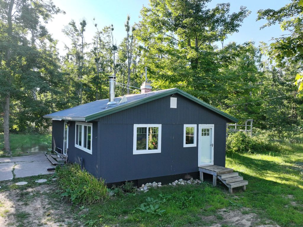 256 Mt Jack Road, Elmira