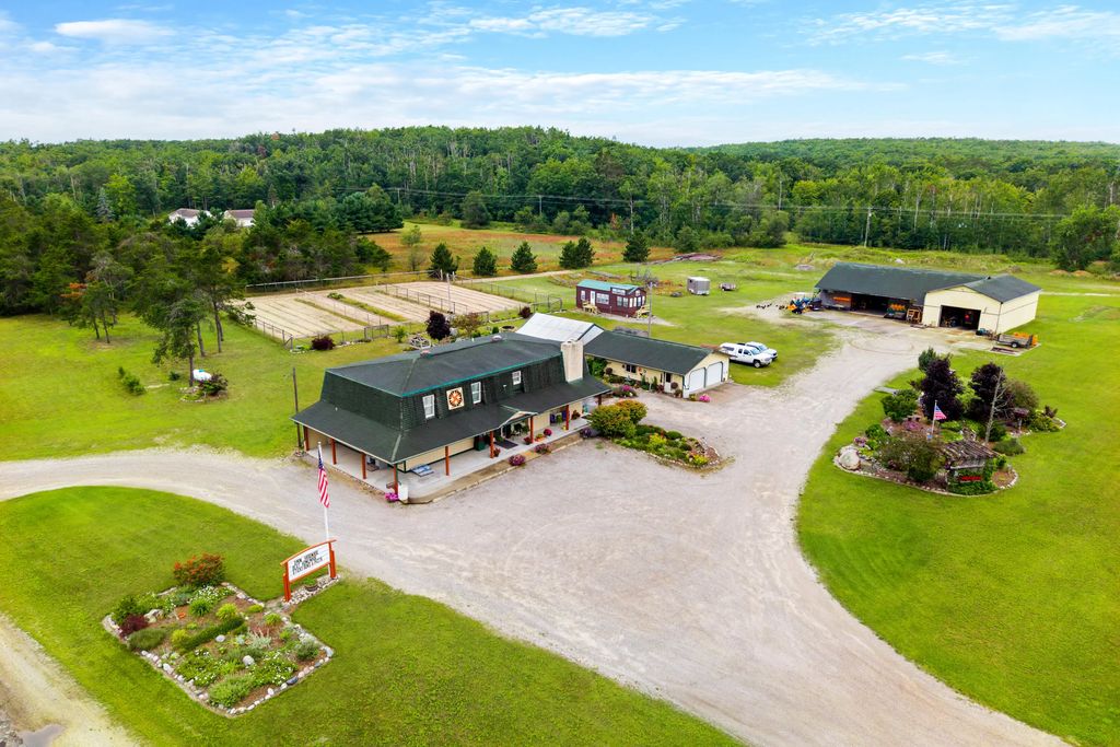 6039 E Co Road 612, Grayling