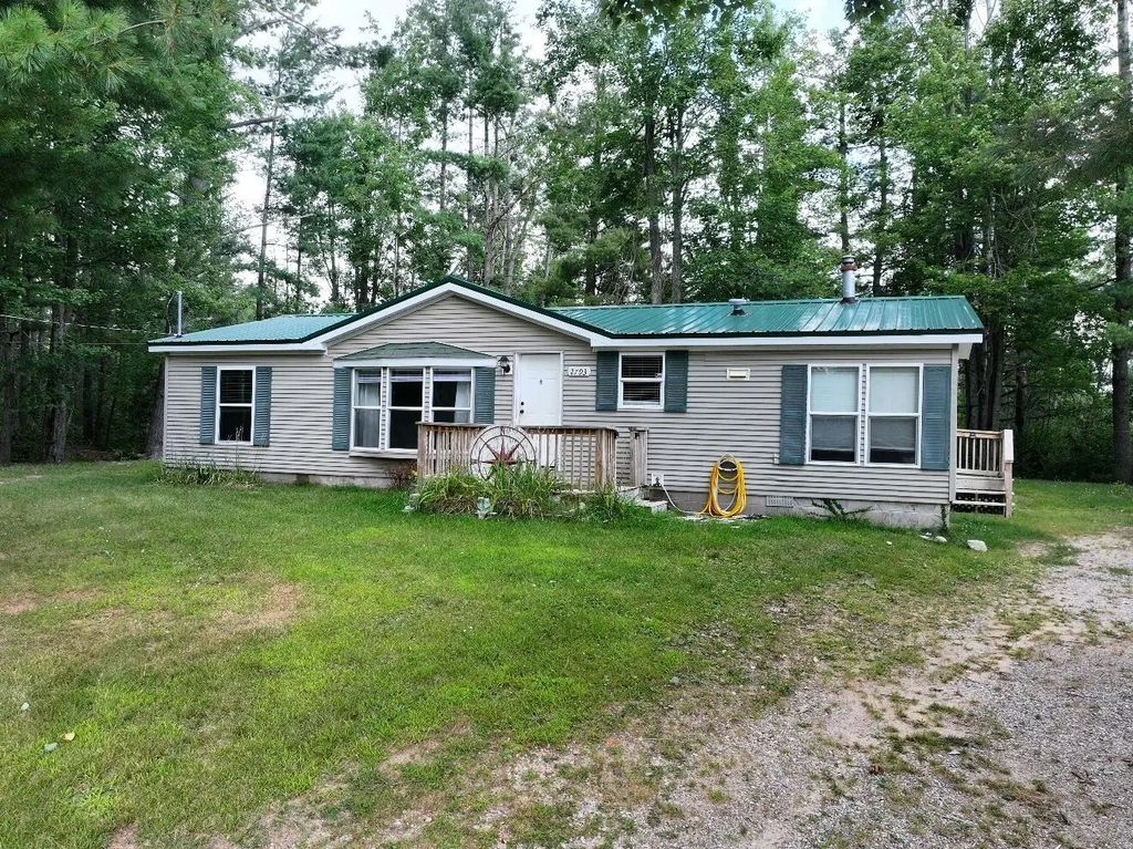 2793 Pine Grove Road, Gaylord