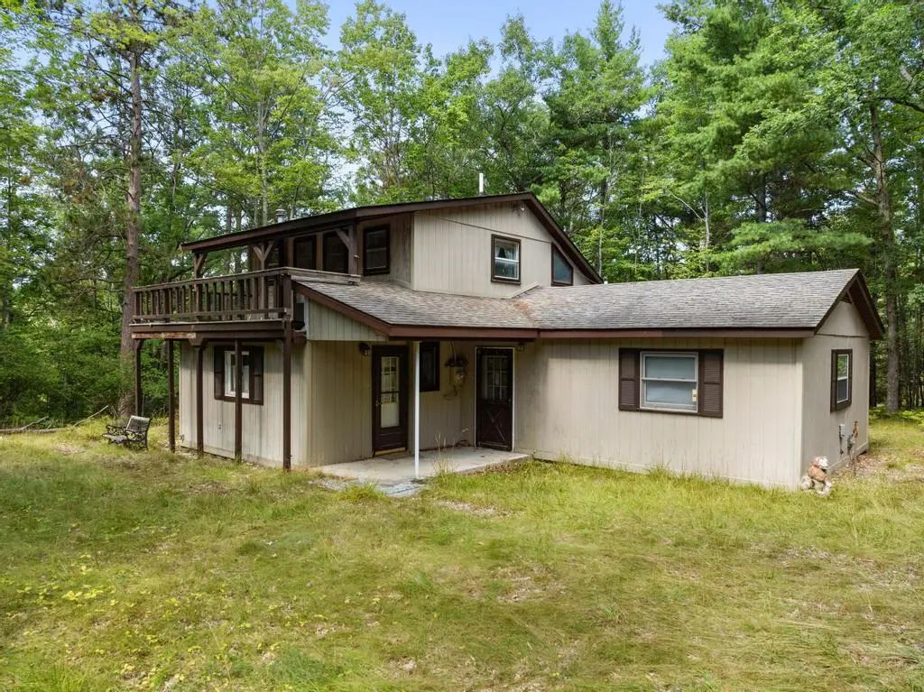 6460 White Road, Indian River