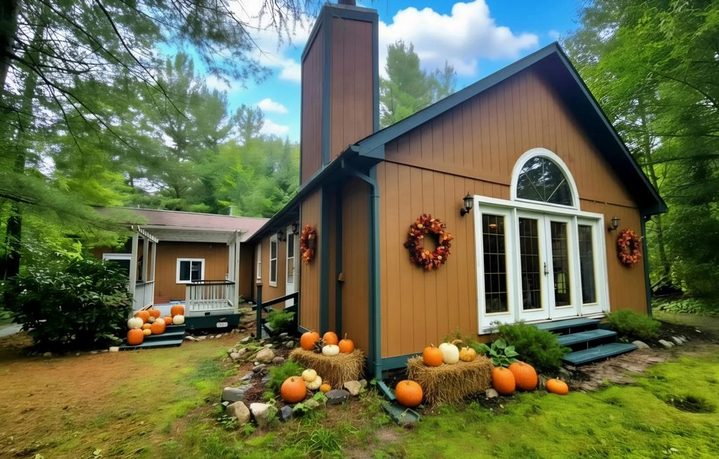 2115 Drummond Road, Alger