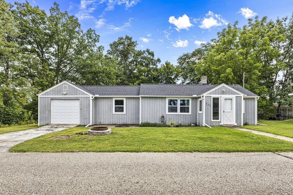 112 Fisherman Lane, Houghton Lake