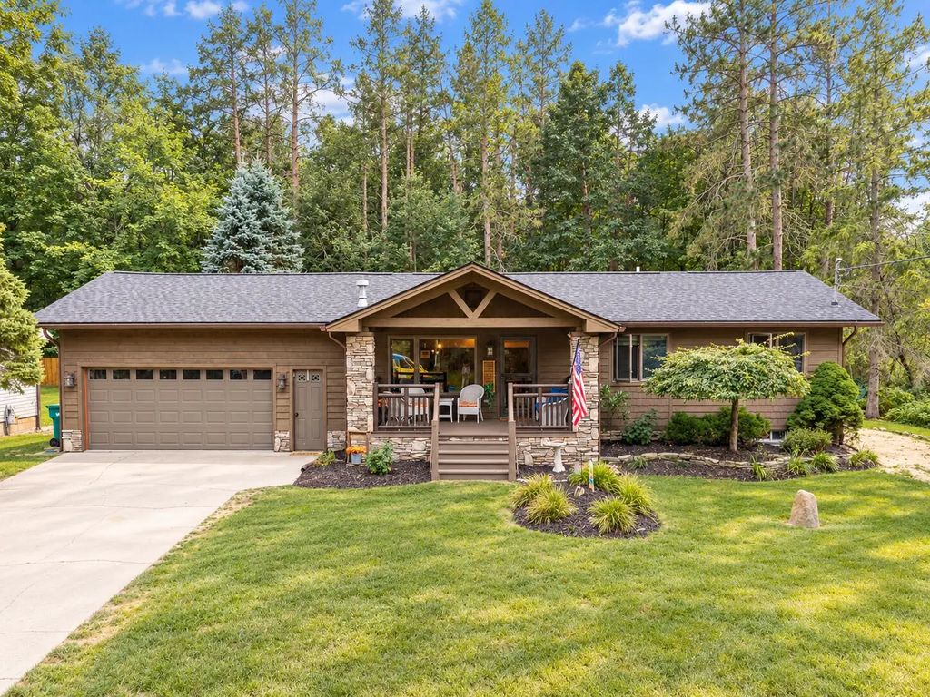 921 Woodland Drive, Gaylord
