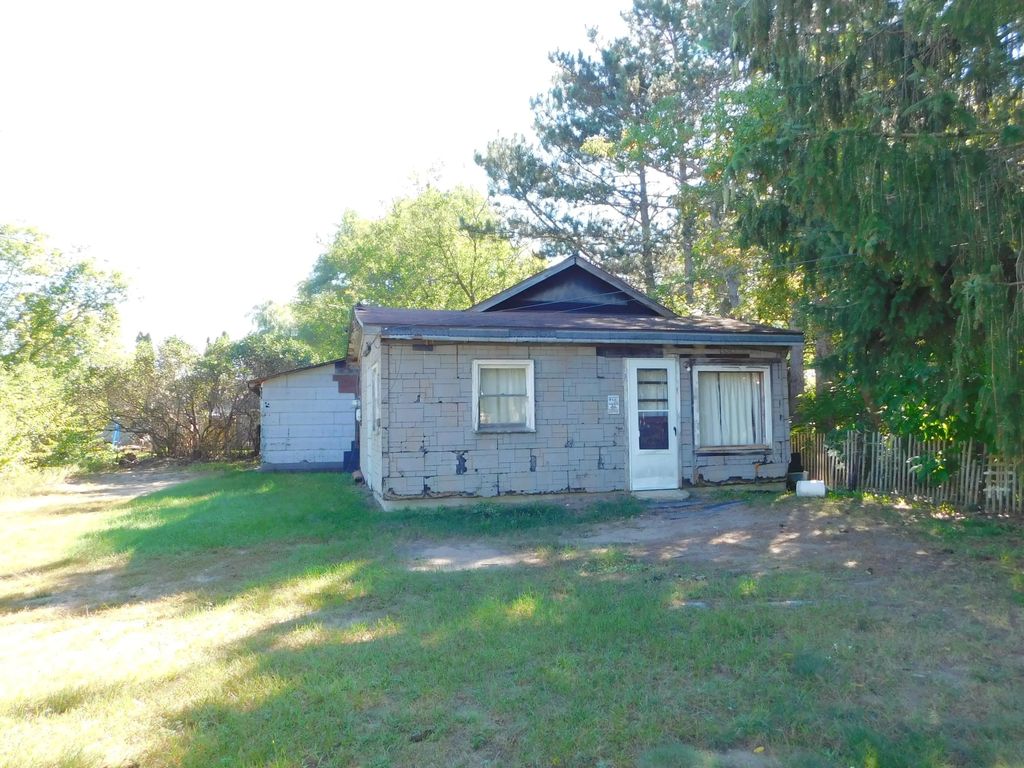 209 State Street, Grayling